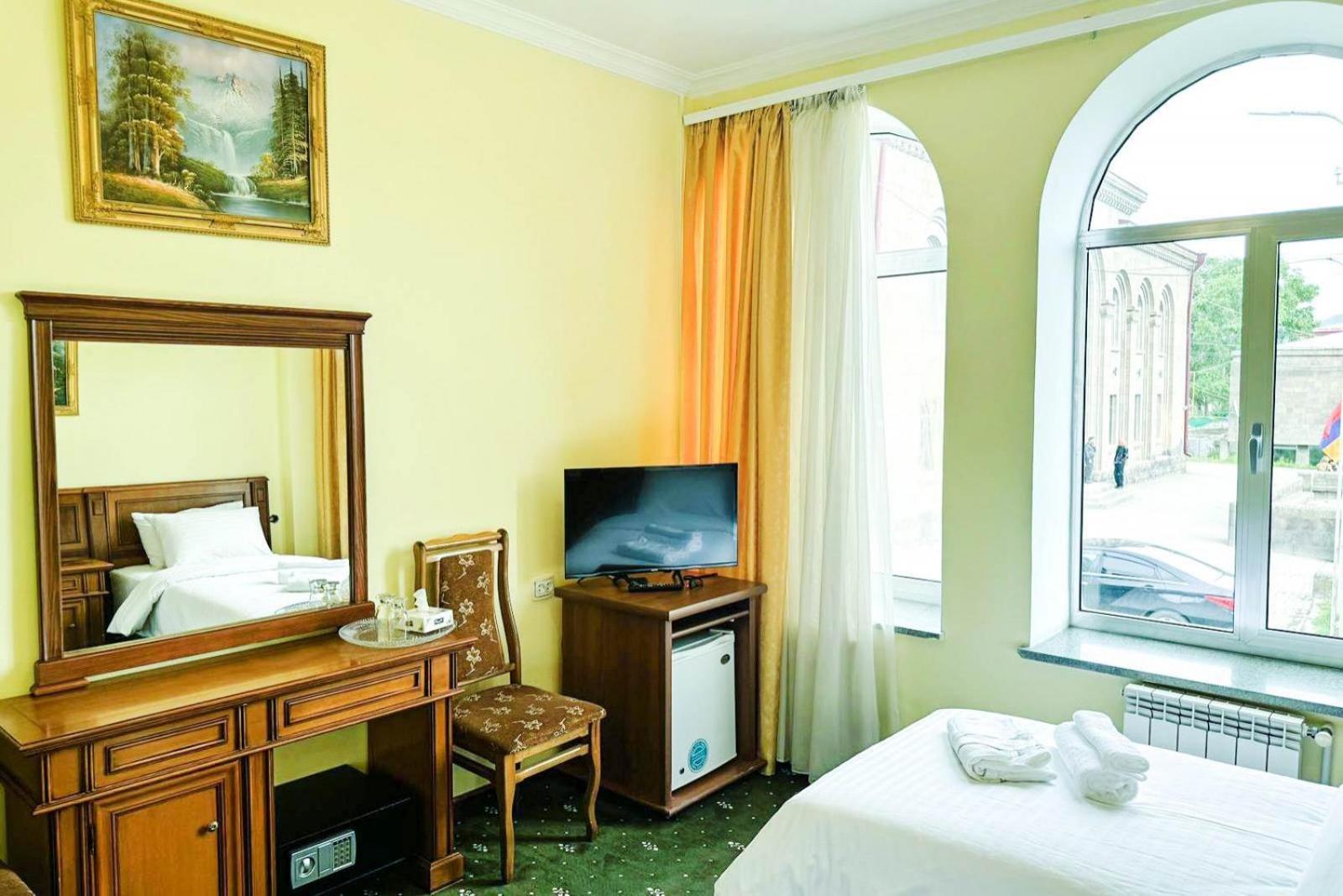 Lalaner Hotel Сисиан Экстерьер фото