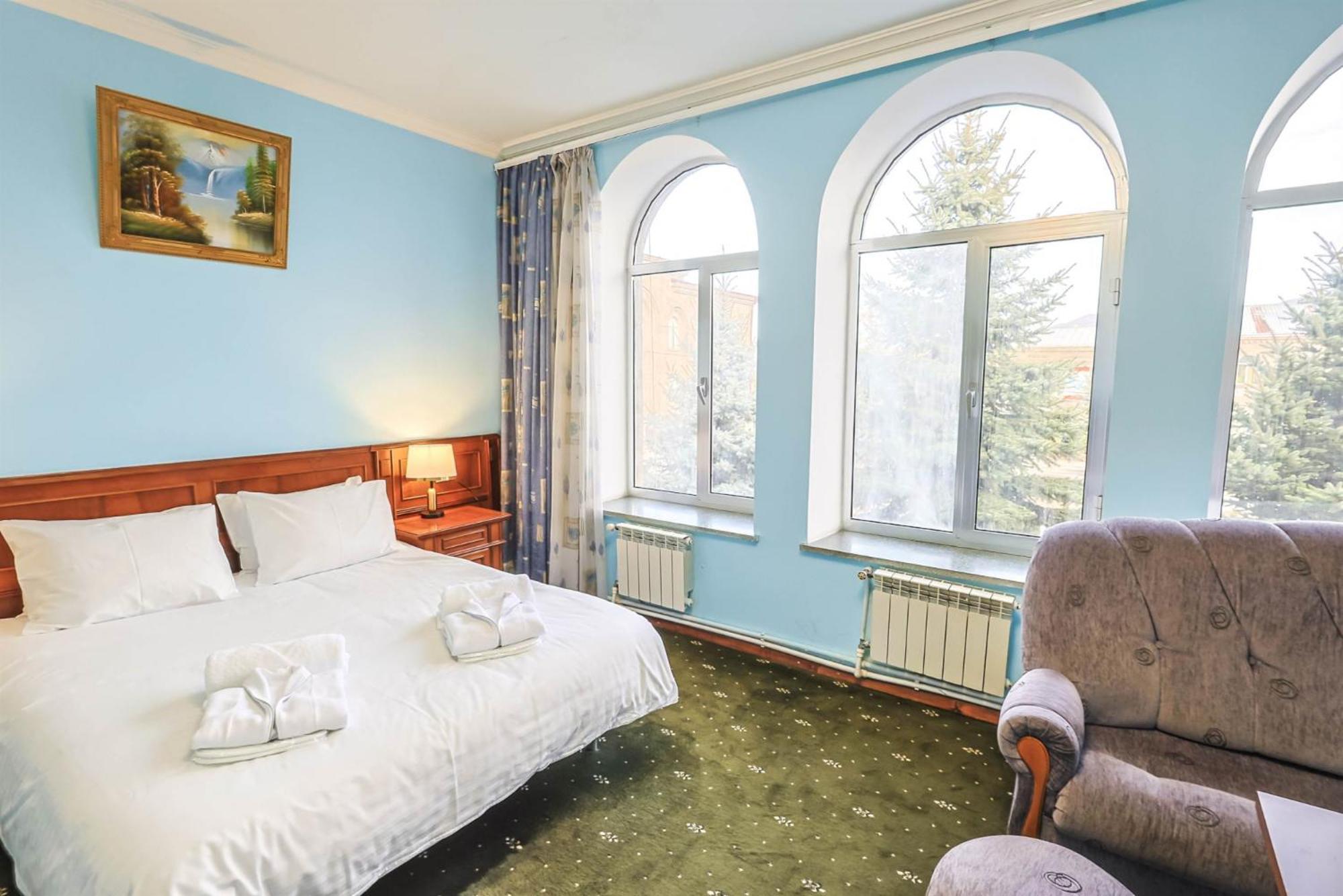 Lalaner Hotel Сисиан Экстерьер фото