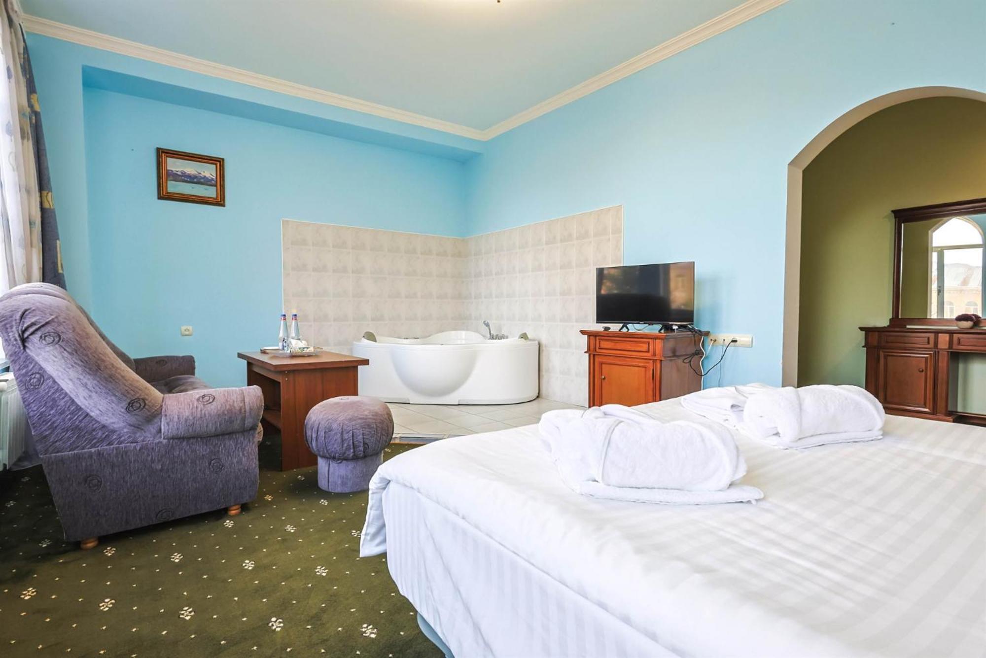 Lalaner Hotel Сисиан Экстерьер фото